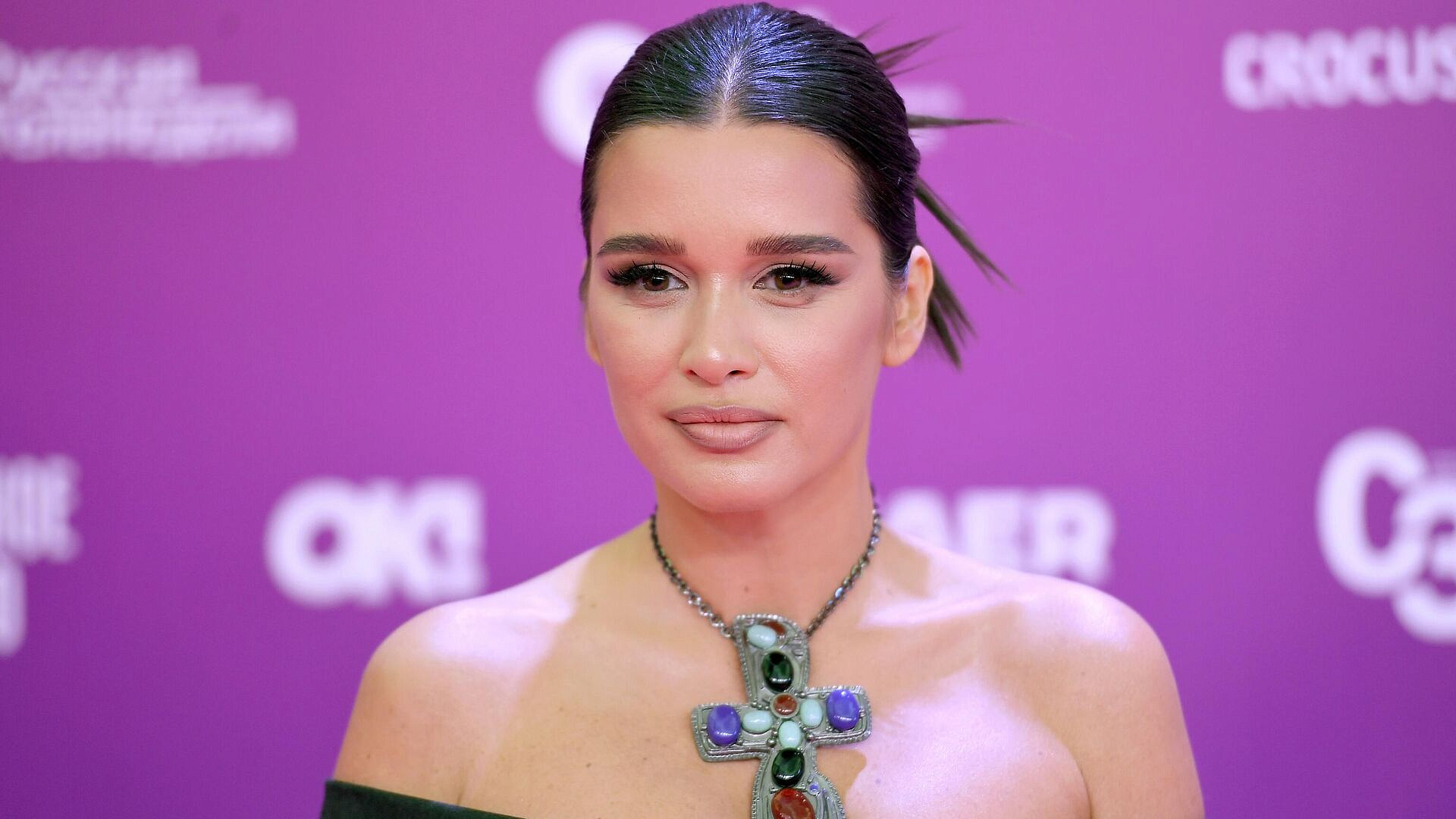 ������ �������� ����� �����