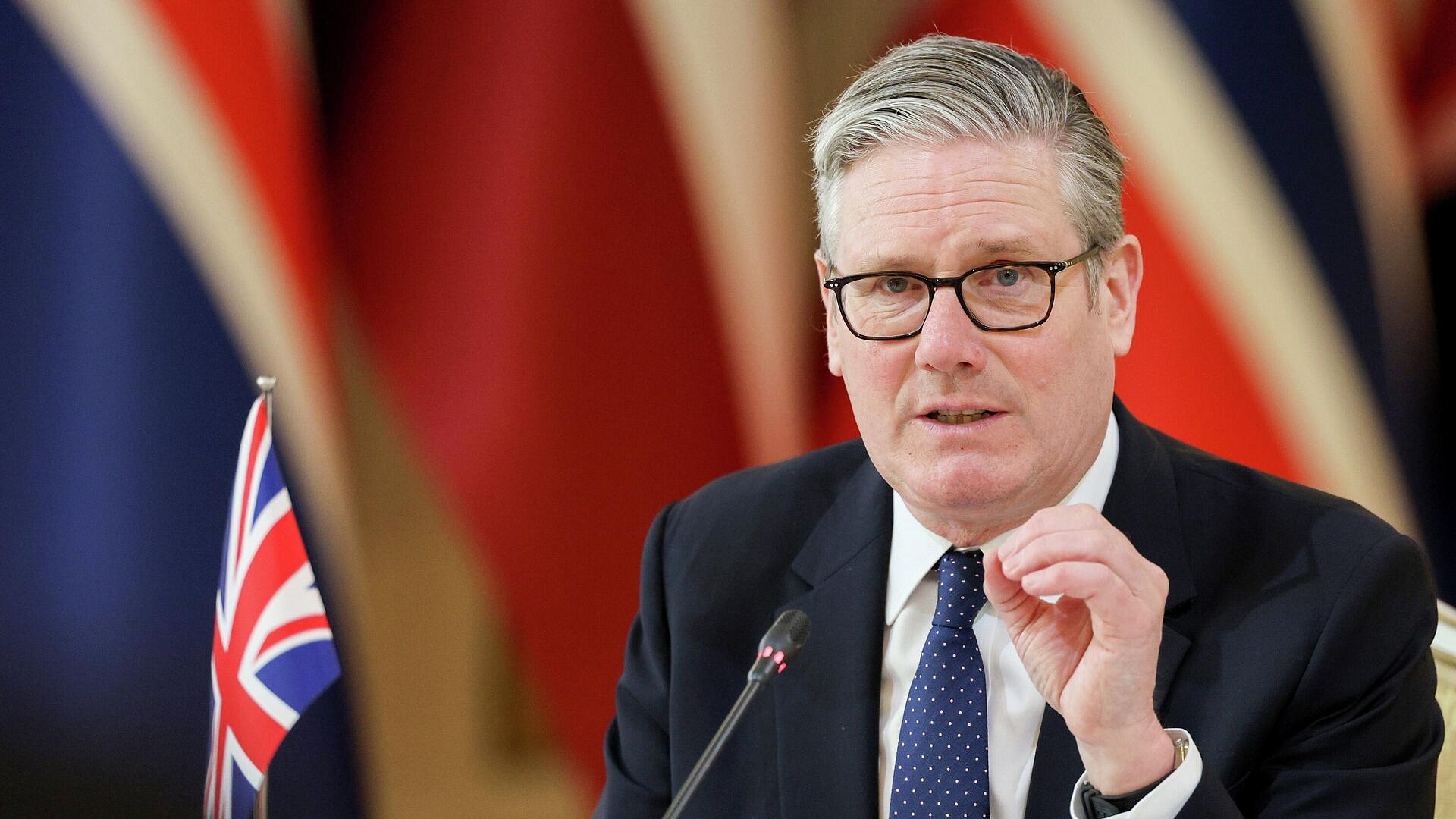 СМИ: Стармер угодил в скандал на фоне угроз Трампа