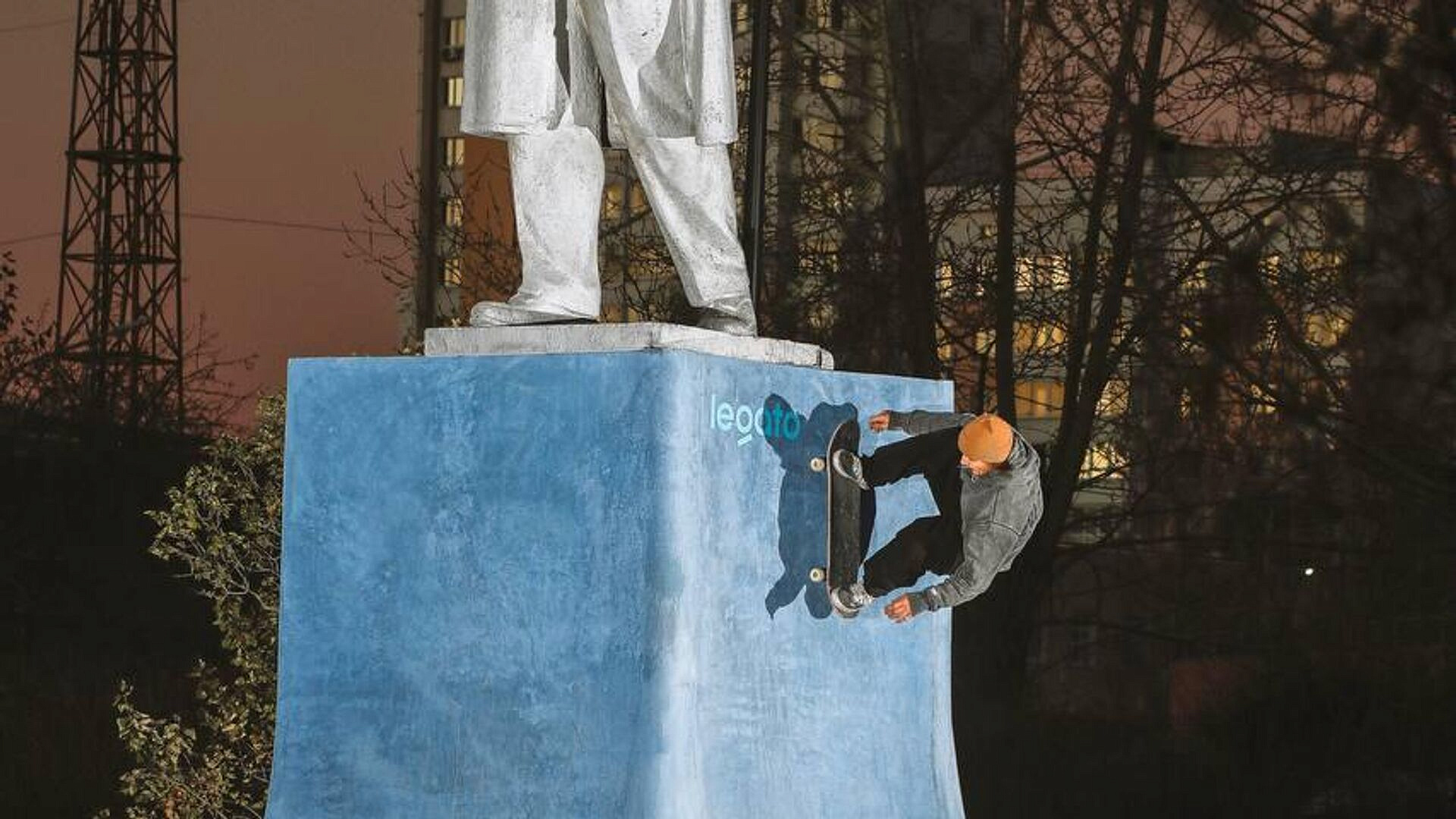 � ������������ ������� �������� ������ ���� ��������� ��� ��������������