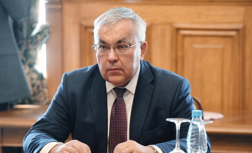 Замглавы МИД встретился с послом Йемена в России