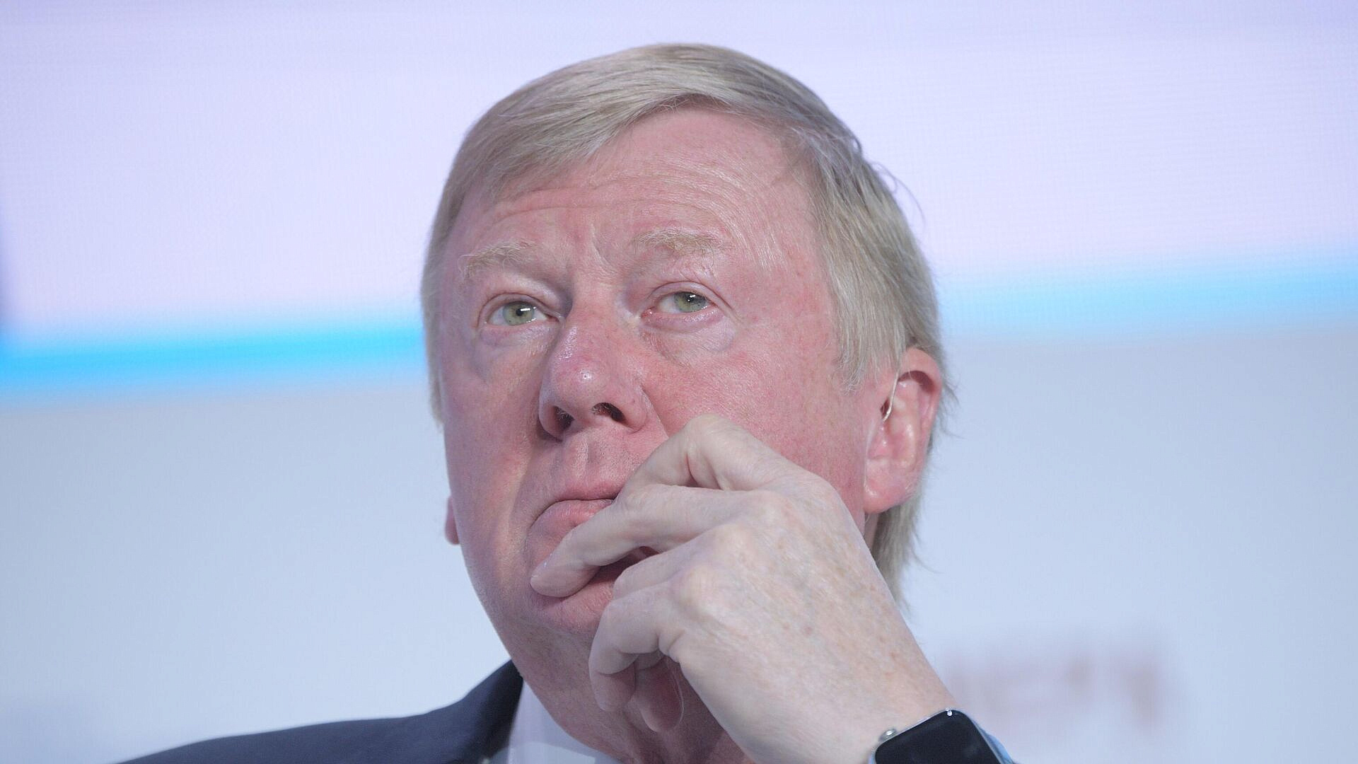 Чубайс прокомментировал дела против бывших коллег по "Роснано"