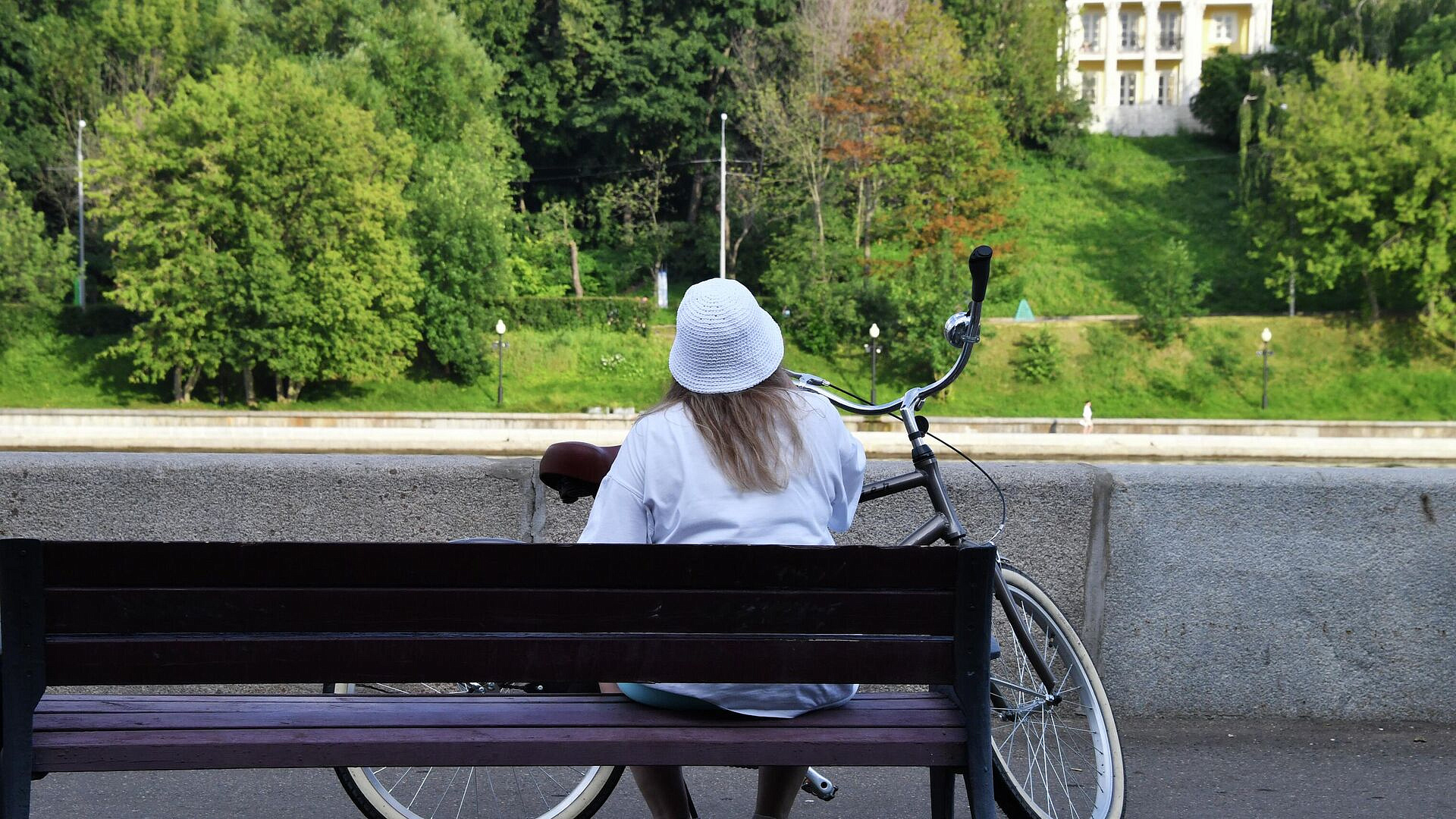 ������� ���� � ����������� ������ ����� �������, ��������� ��������