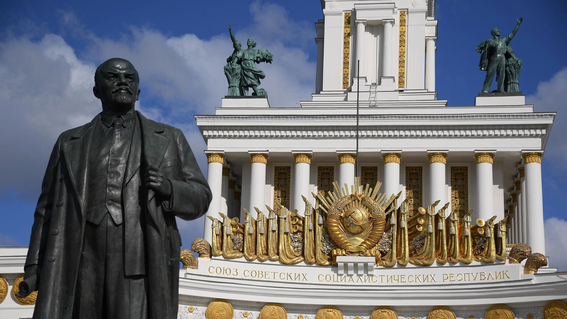 В Госдуме высказались о памятниках Ленину