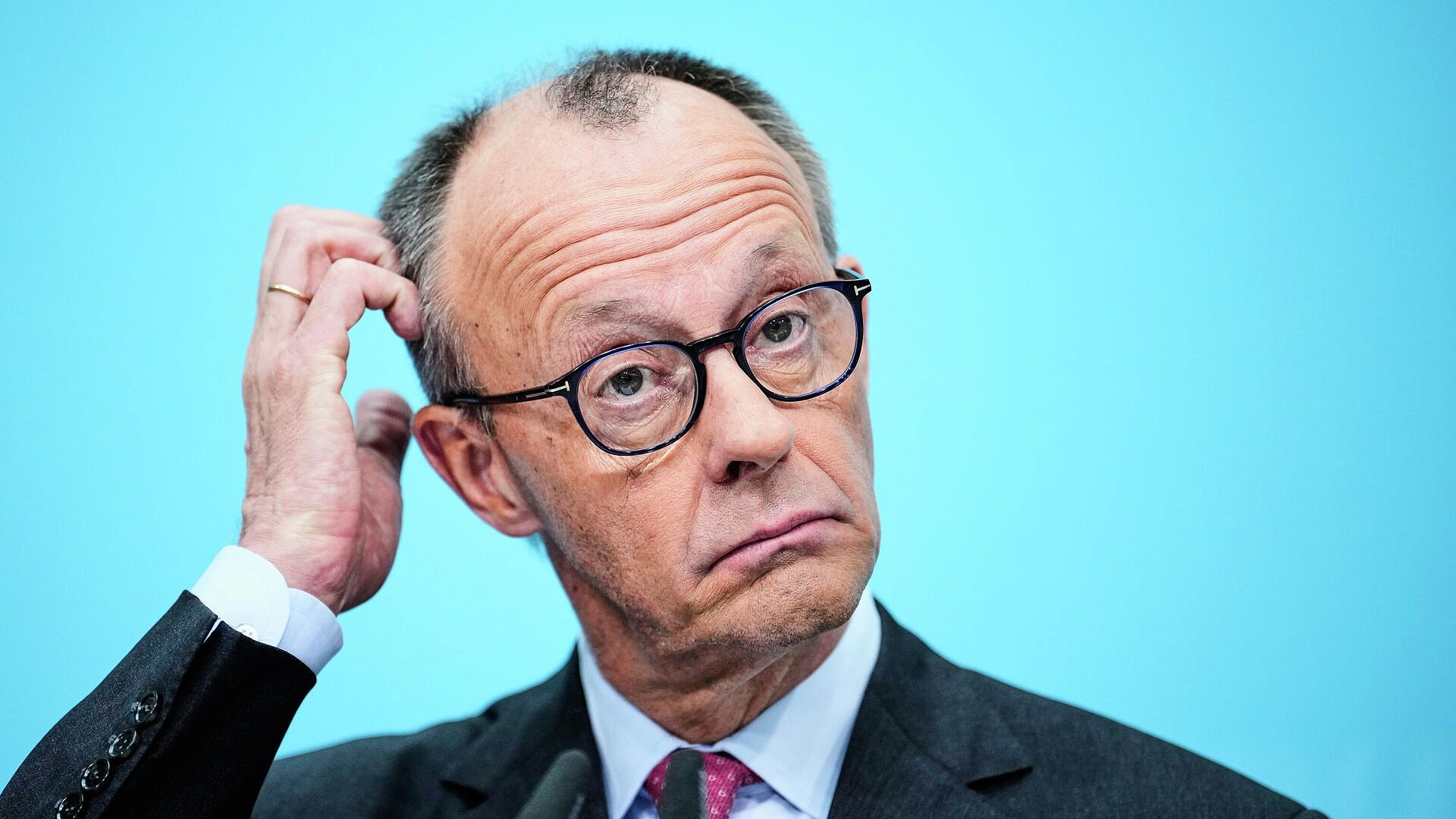 Мерц сетует, что ситуация с Ираном отвлекает от экономики Европы, пишут СМИ