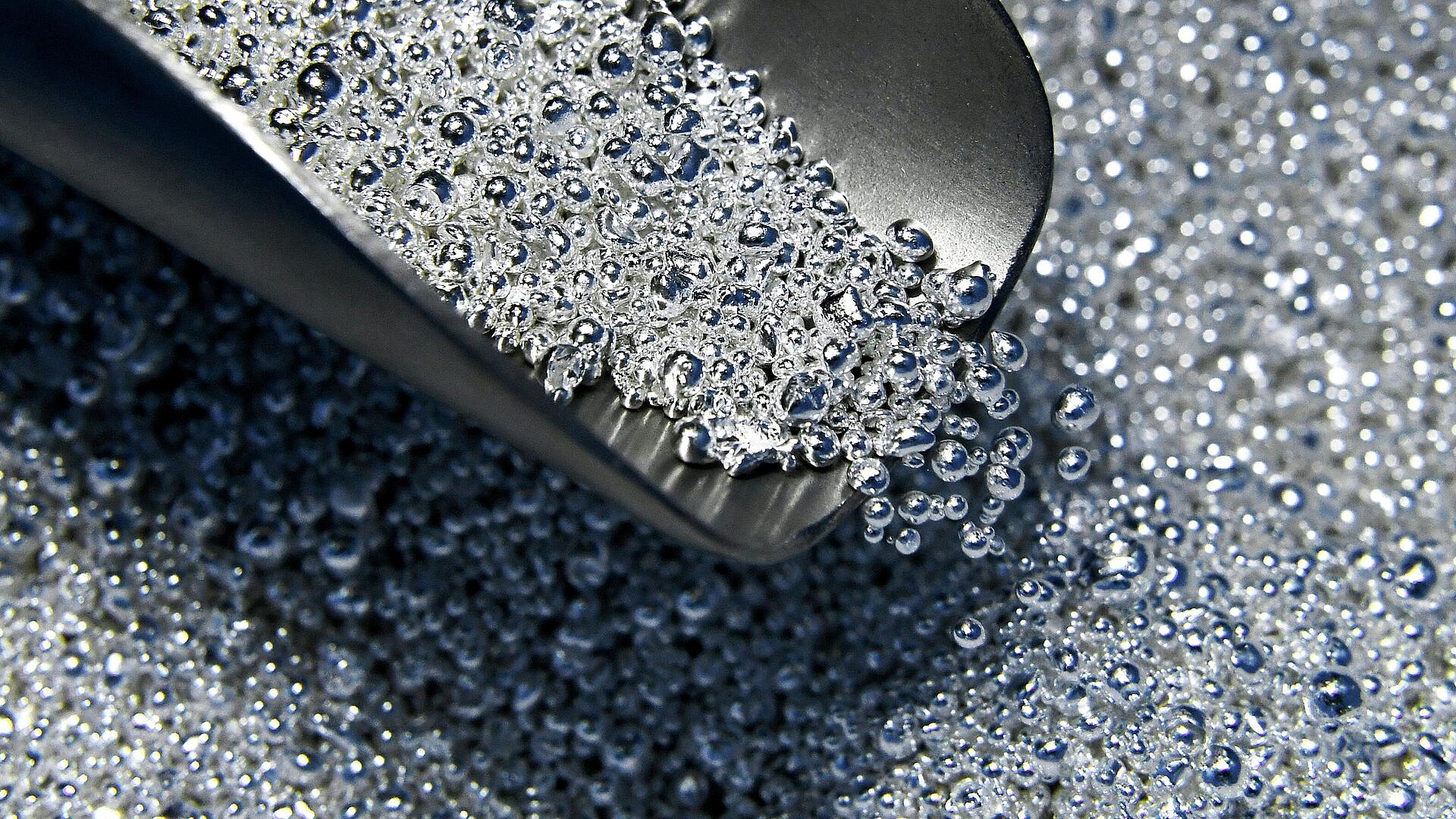 �������� ���������, ����� ������� ��������� 1000 �������� �� �����