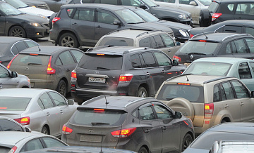 Минпромторг исключил легковушки из программы льготного лизинга