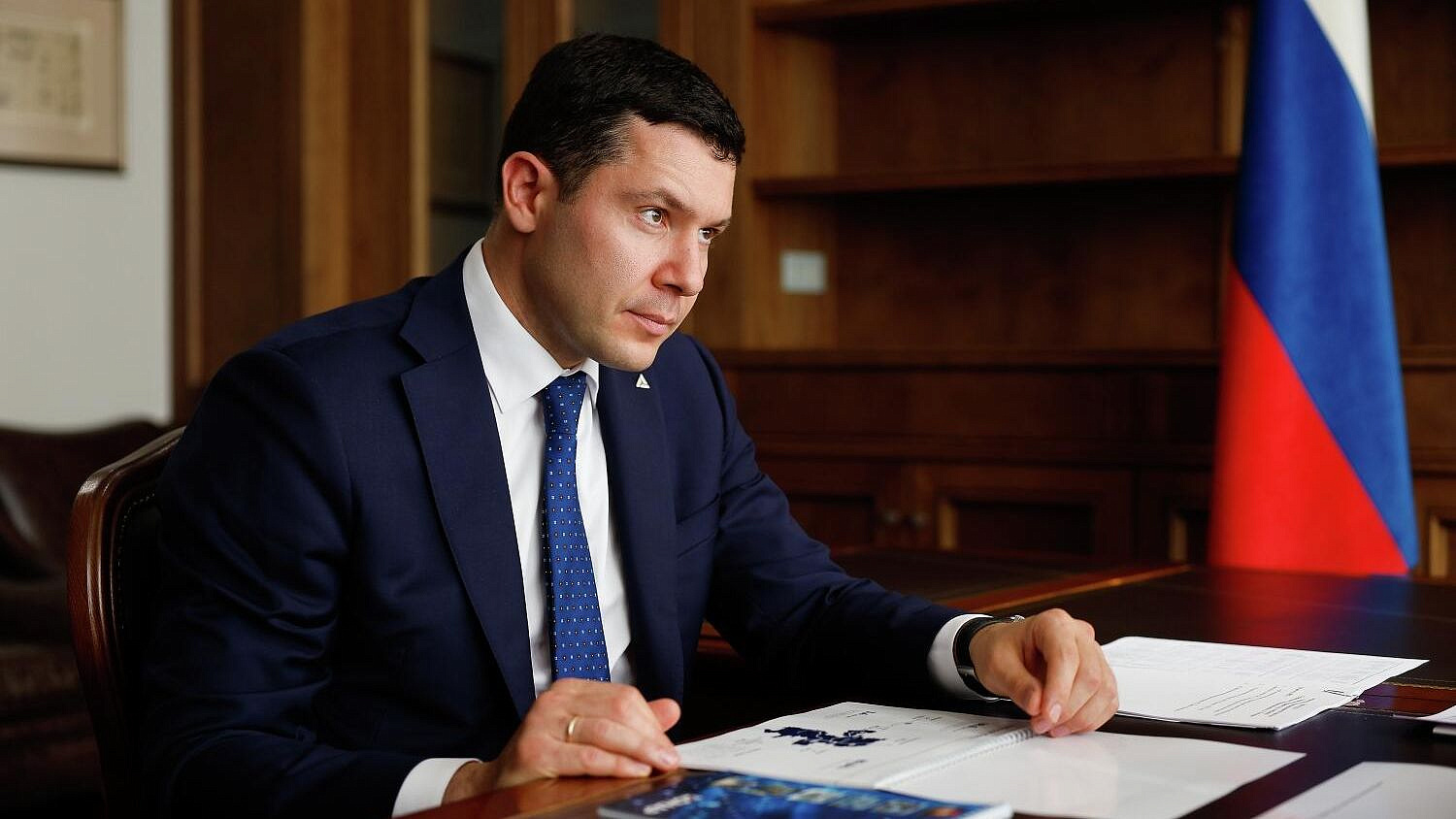 Алиханов заявил о профиците мощностей по выпуску общественного транспорта
