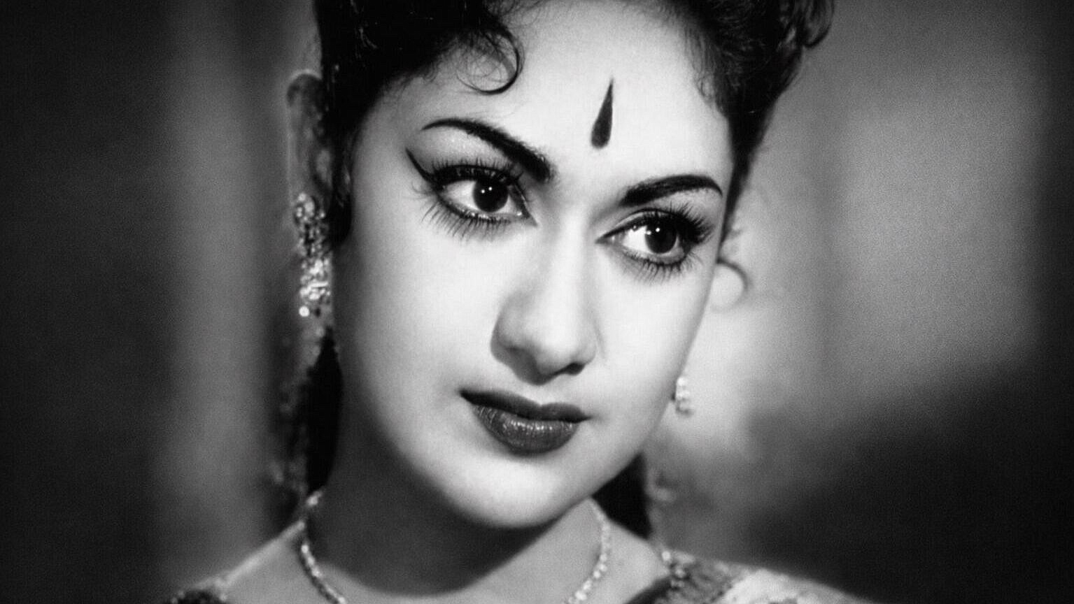 От "королевы экрана" до нищеты и комы: трагедия Савитри Ганешан