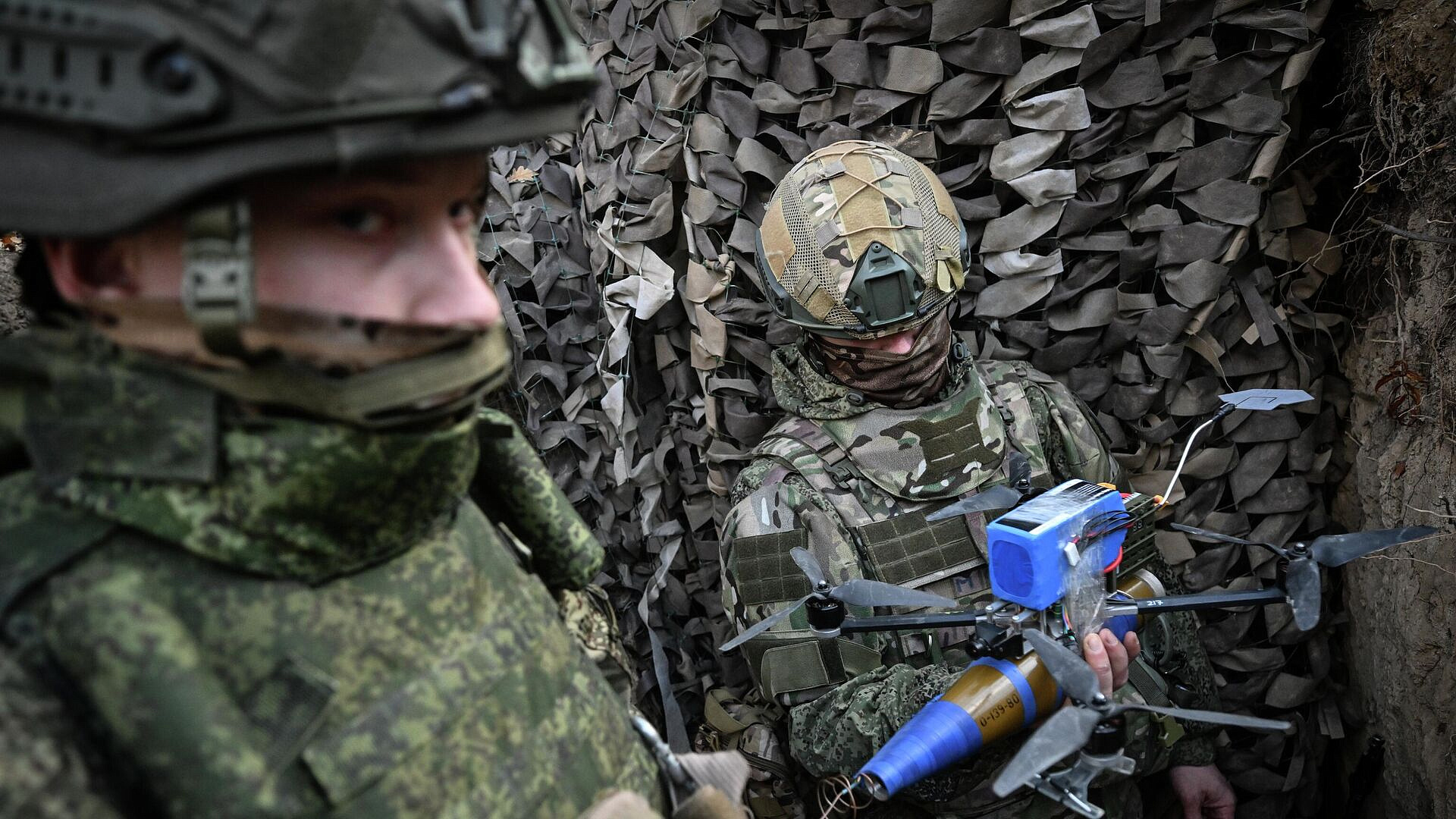 Российские FPV-дроны уничтожили разведывательные беспилотники ВСУ