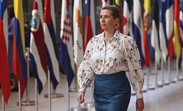 Премьер Дании признала свои ошибки в управлении страной