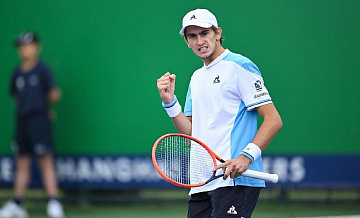 Арнальди вышел в полуфинал "Ролан Гаррос"