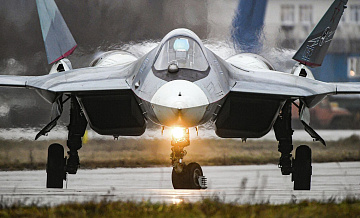 Двухместный Су-57 будет обладать возможностями самолета боевого управления