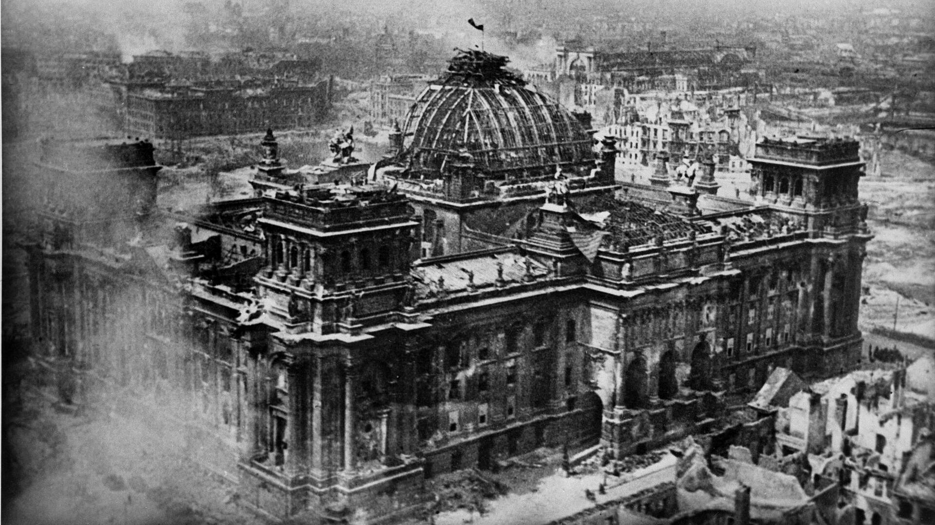 ФСБ показала признания адъютанта Гитлера о вкладе СССР в разгром нацизма