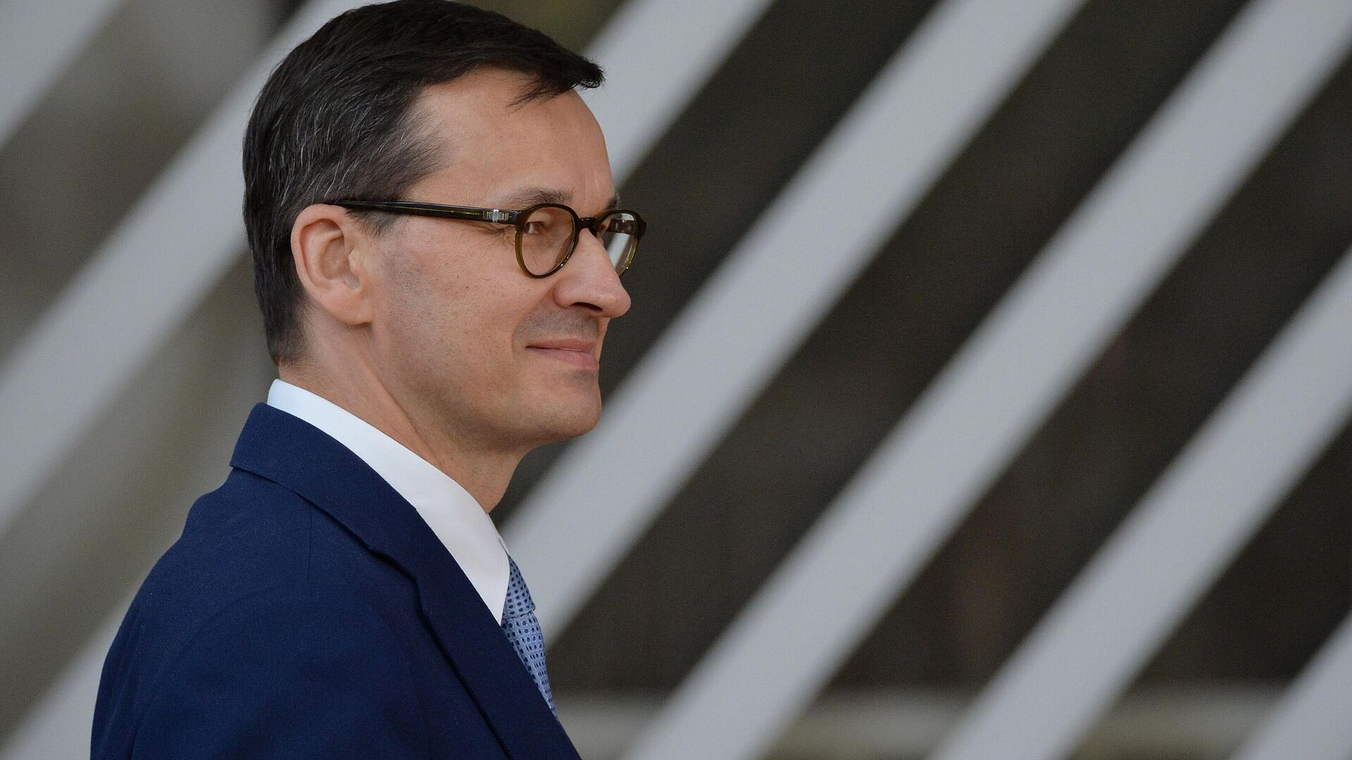 Экс-премьер Польши отдал орден Ярослава Мудрого в музей Волынской резни