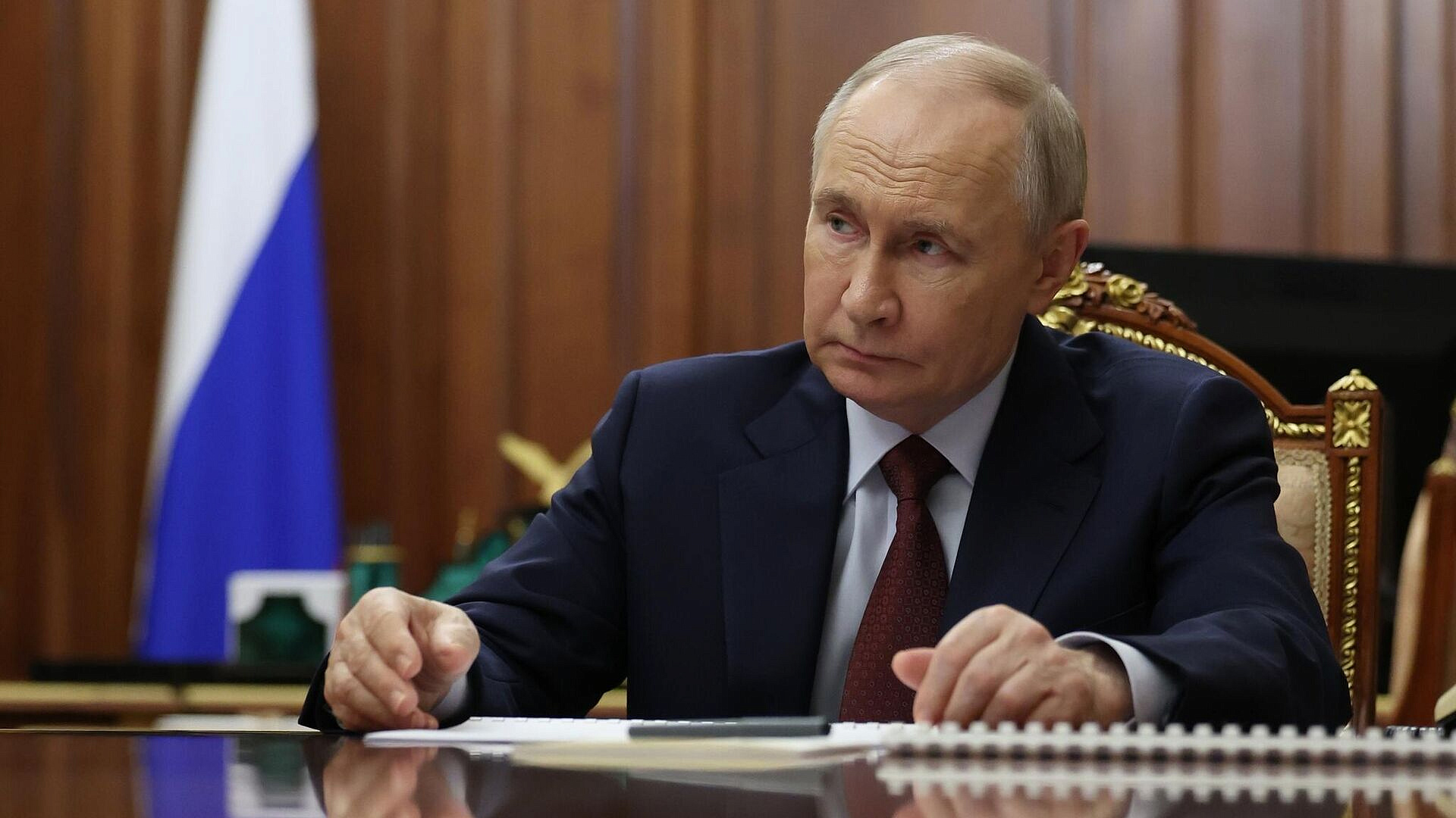 Путин осмотрел городской курорт "Притяжение" в Магнитогорске