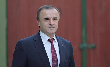 Тарлев надеется решить на ПМЭФ вопрос с блокировкой переводов в Молдавию