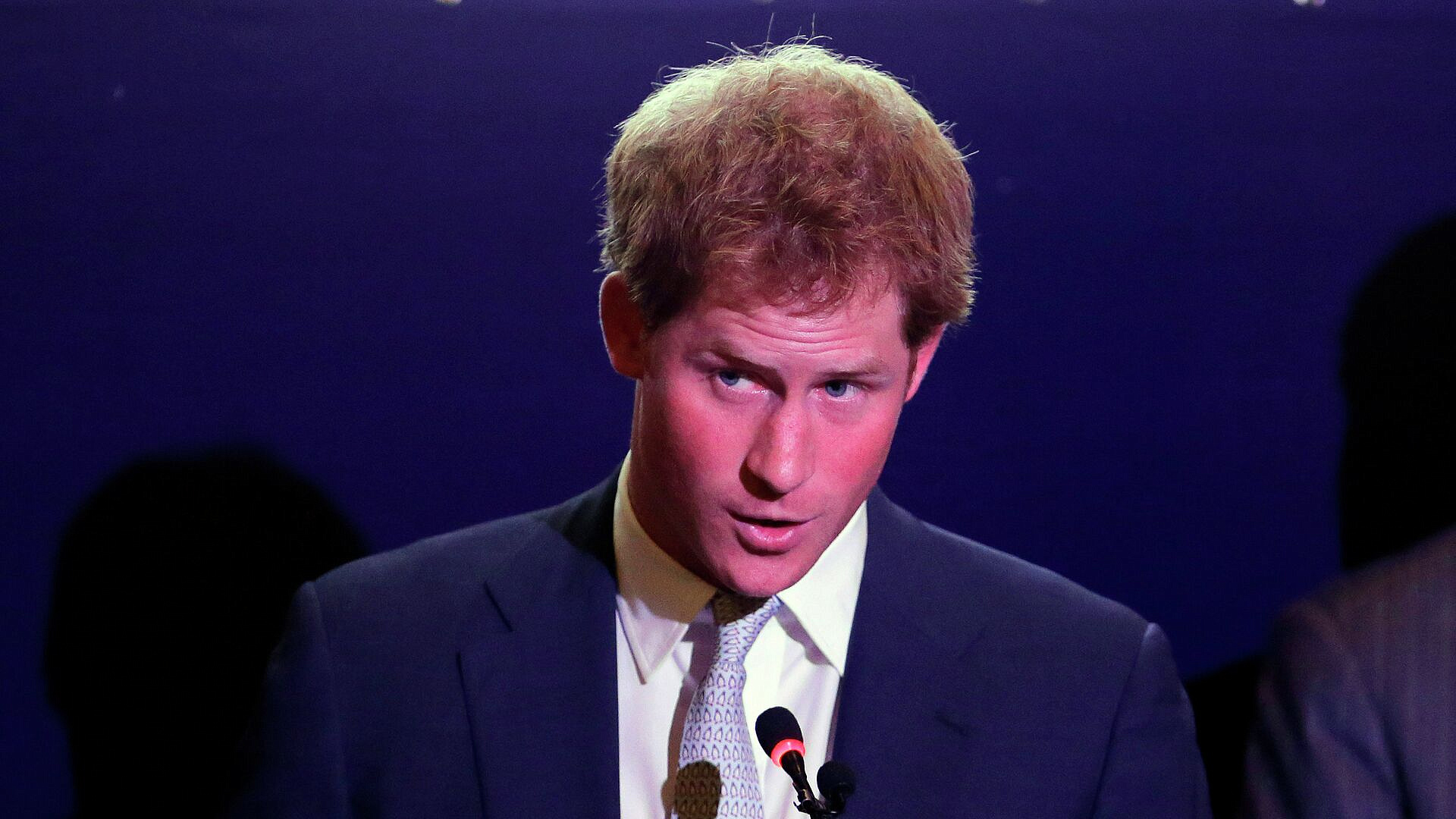 В Британии не нашли доказательств внутренней травли в фонде принца Гарри