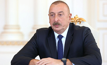 Патриарх Кирилл передал Алиеву приглашение на Парад Победы в Москве