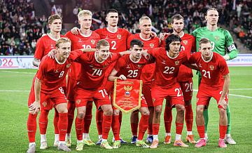 Сборная России обыгрывает команду Никарагуа после первого тайма