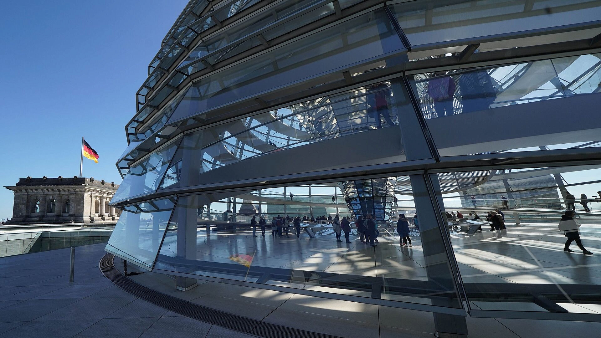 Россияне в Германии сталкиваются с блокировкой счетов