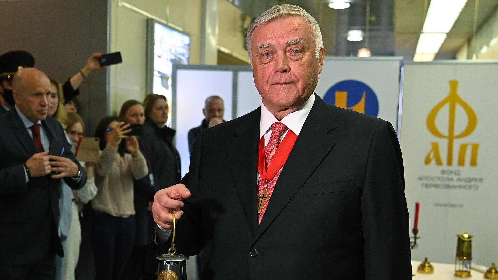 Миссия принесения Благодатного огня успешно стартовала