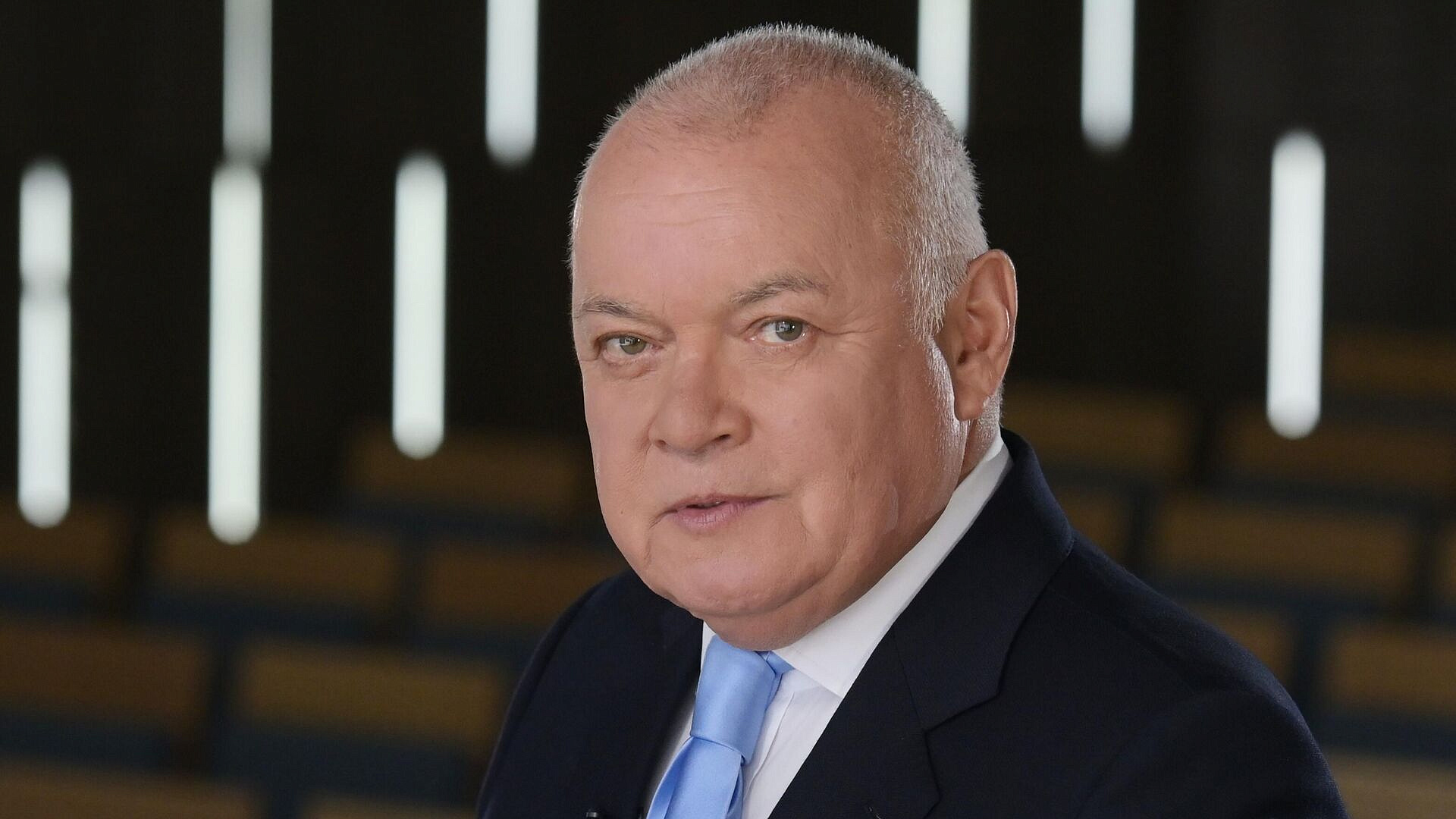 ������� ������� ����� ����������� � �������� �������� �������