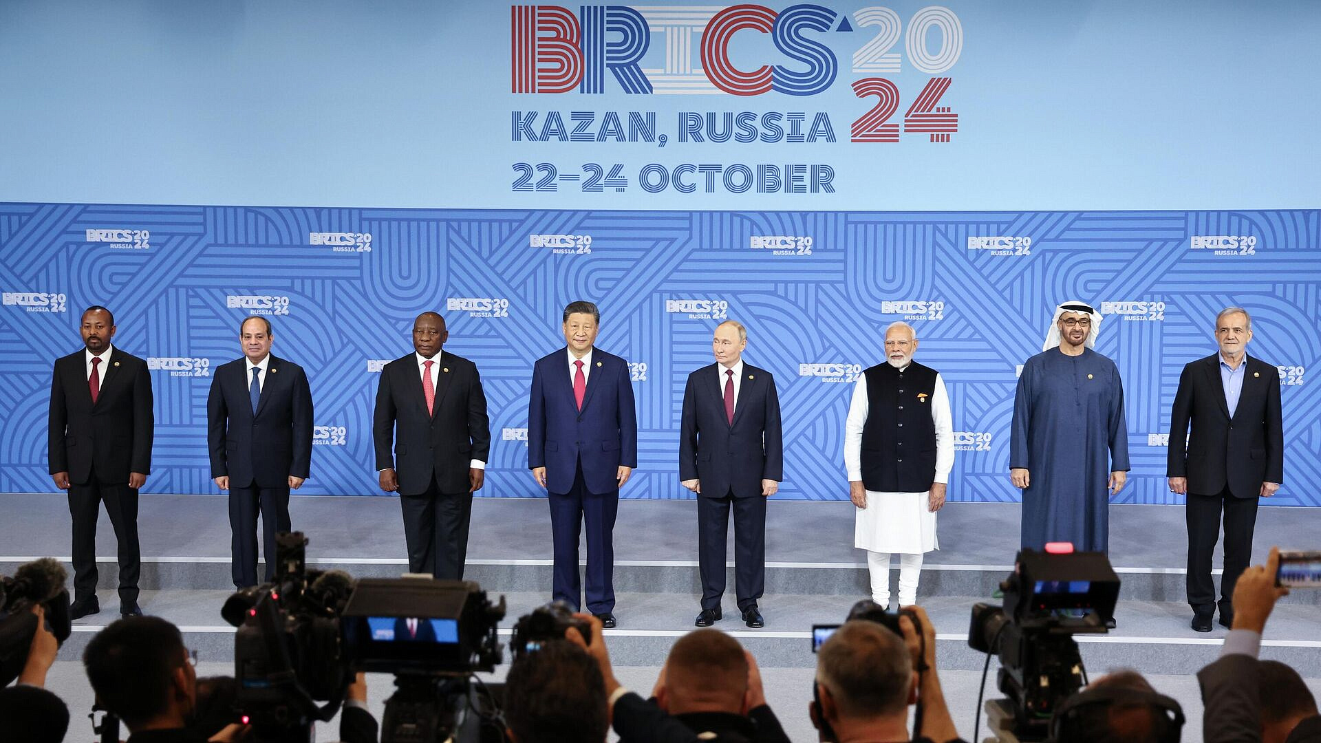 В БРИКС призвали Афганистан отменить запрет на образование для девочек