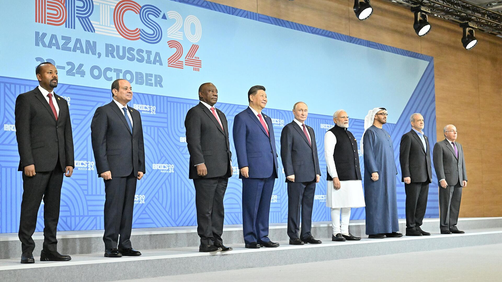 БРИКС отметила необходимость мирного урегулирования ситуации в Афганистане