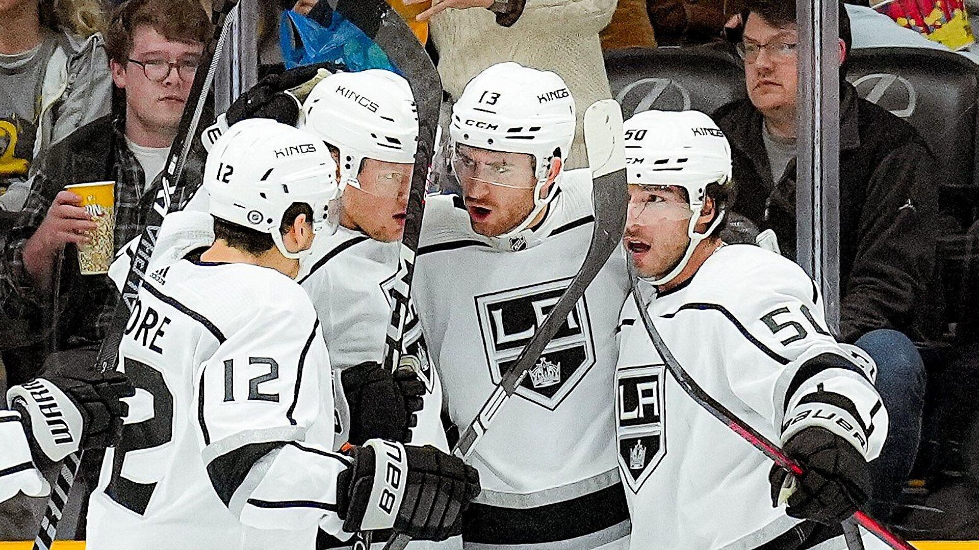 Клуб "Лос-Анджелес Кингз" объявил об отставке главного тренера команды