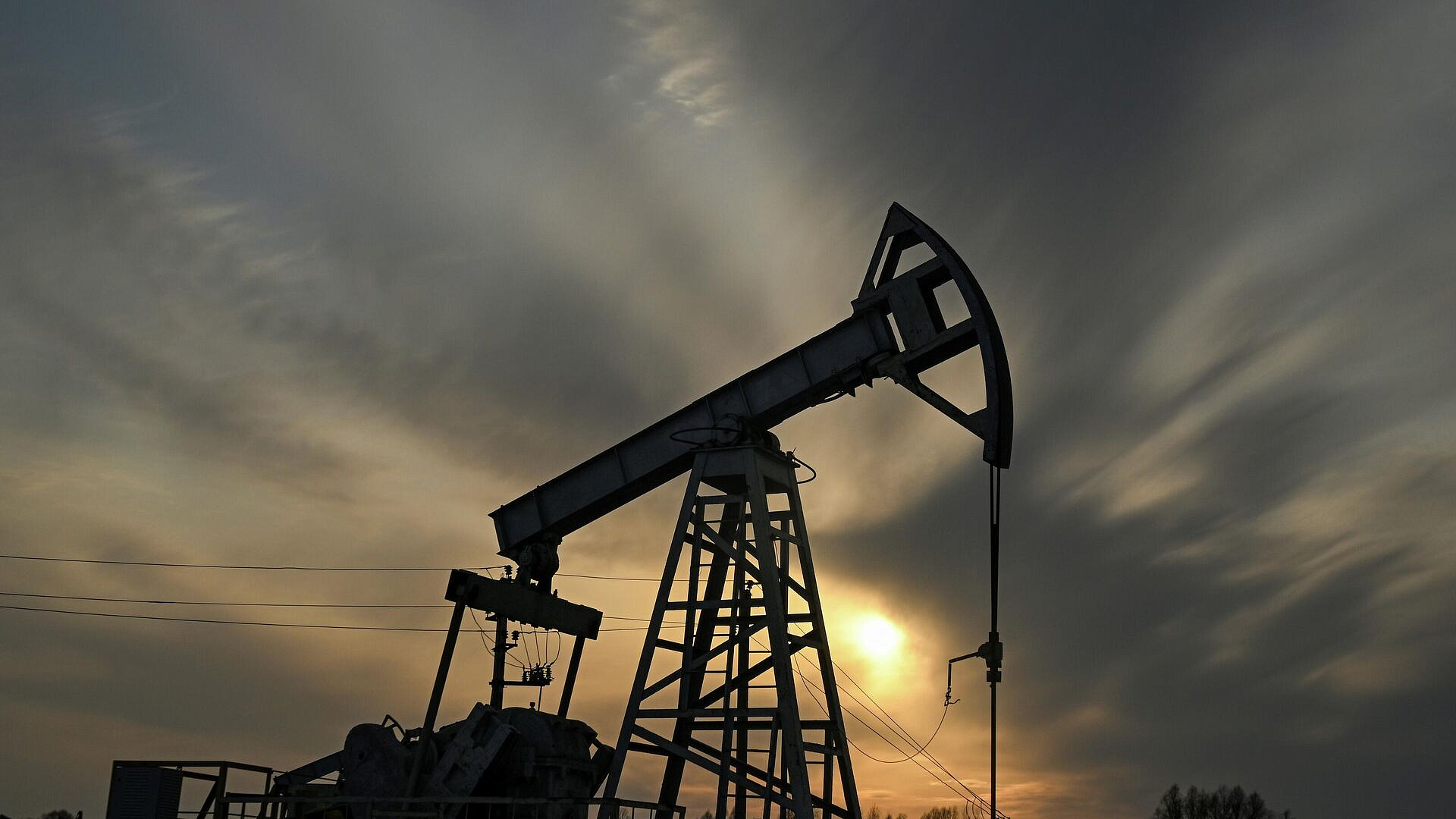 Бессент допустил введение вторичных санкций за покупку иранской нефти