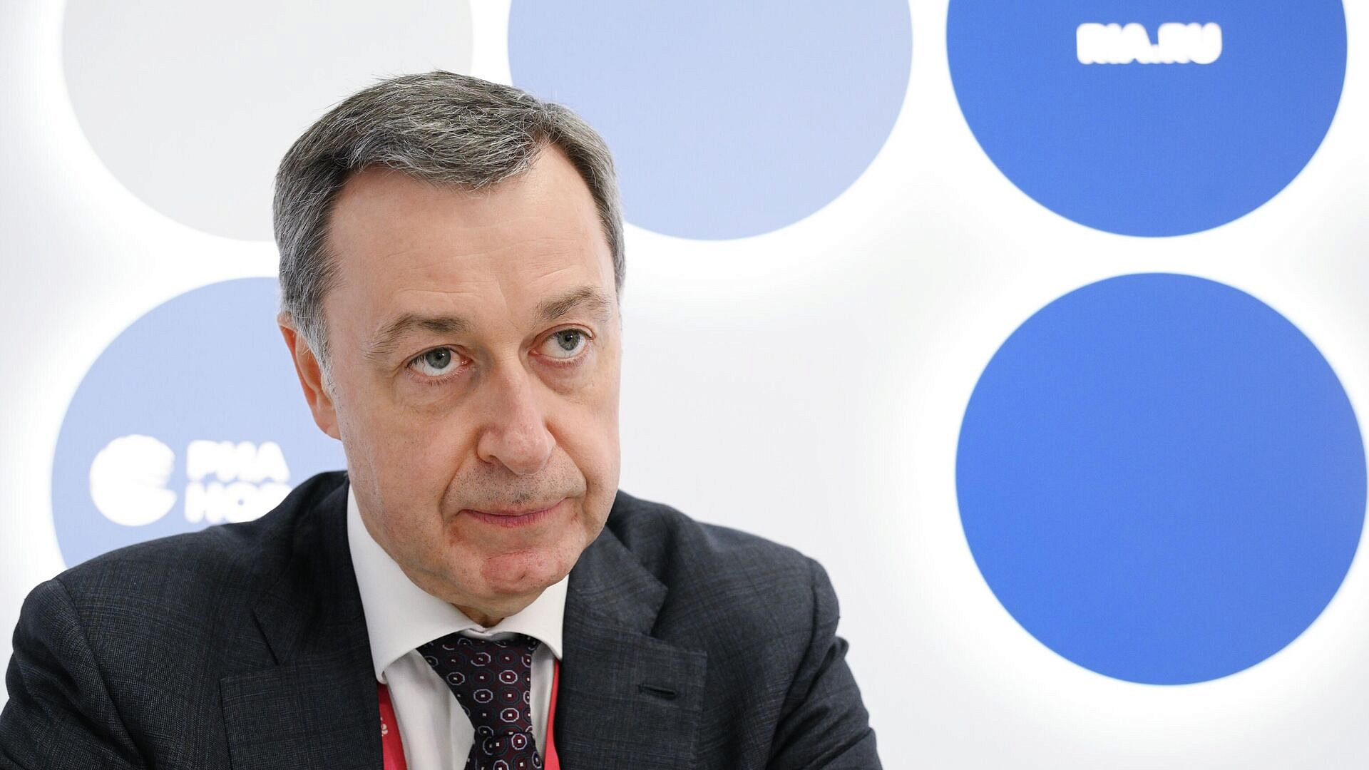 Глава Гознака Аркадий Трачук: цифровые паспорта не заменят бумажные