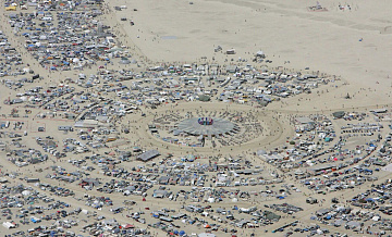 Прах жителя Омска, убитого на фестивале Burning Man, перевезли в Россию