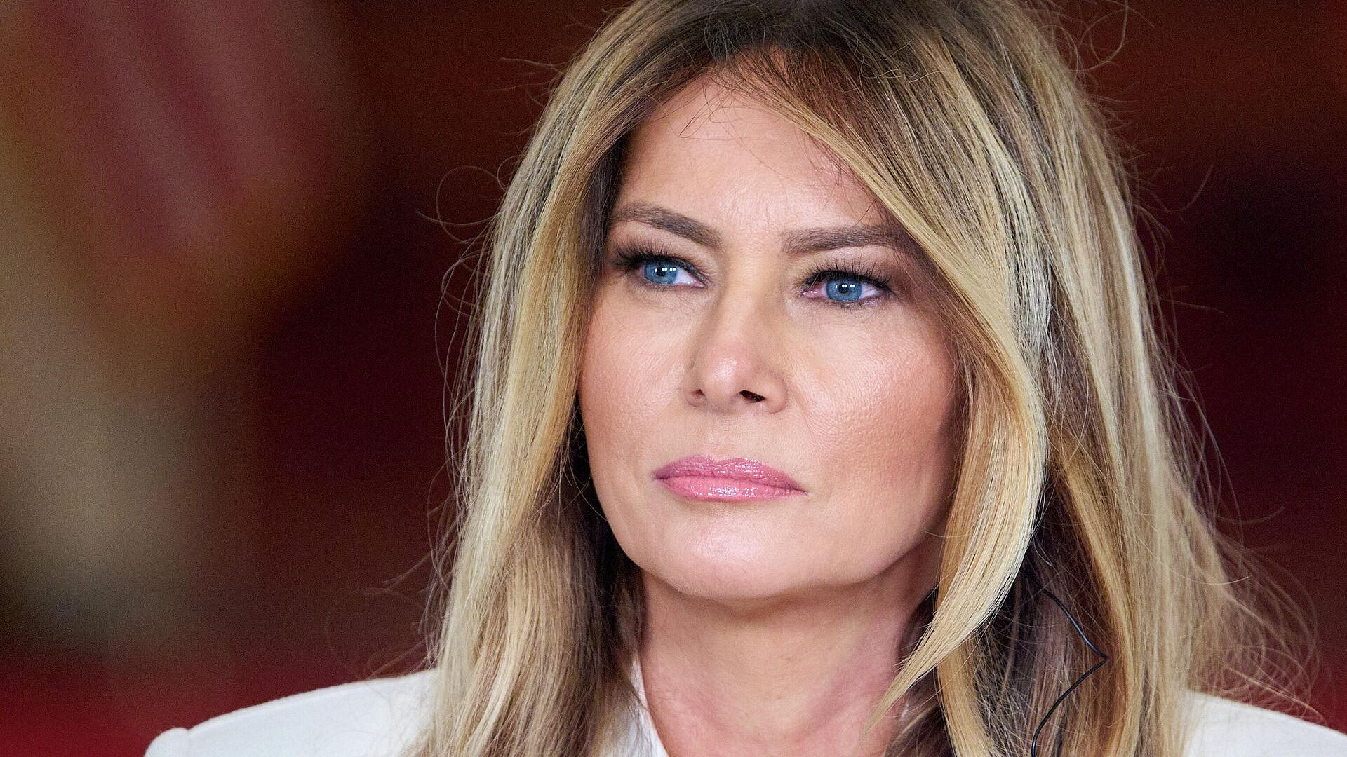 Меланья Трамп опровергла сообщения СМИ о ее связях с Эпштейном