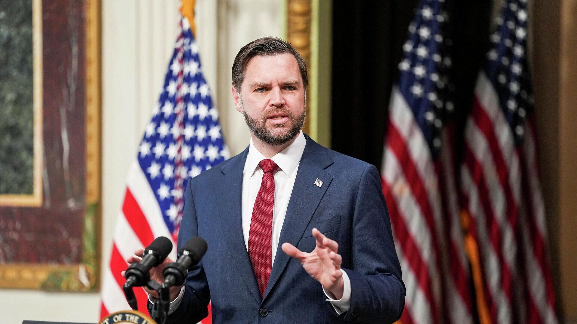 США и Иран могут заключить большую сделку, заявил Вэнс