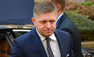 Словакия может наложить вето на запрет поставок газа из России, заявил Фицо