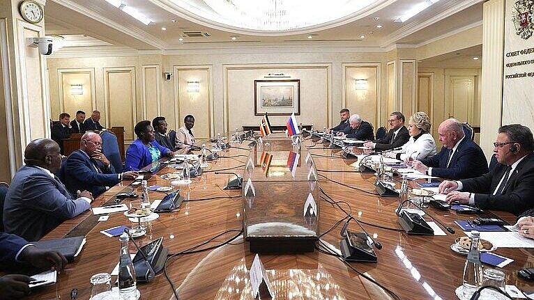 ����-��������� ������ ������������� ��������� �� �������� �����