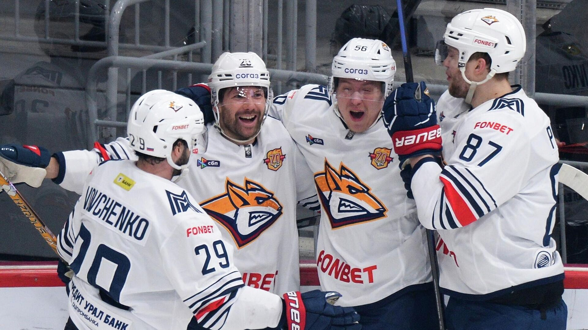 Дубль Исхакова принес "Металлургу" победу над "Барысом" в матче КХЛ