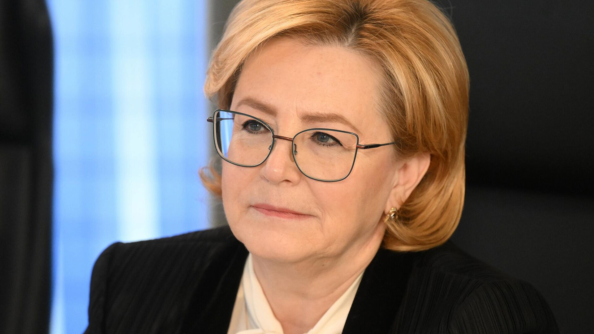 Глава ФМБА рассказала, сколько занимает создание вакцины от рака