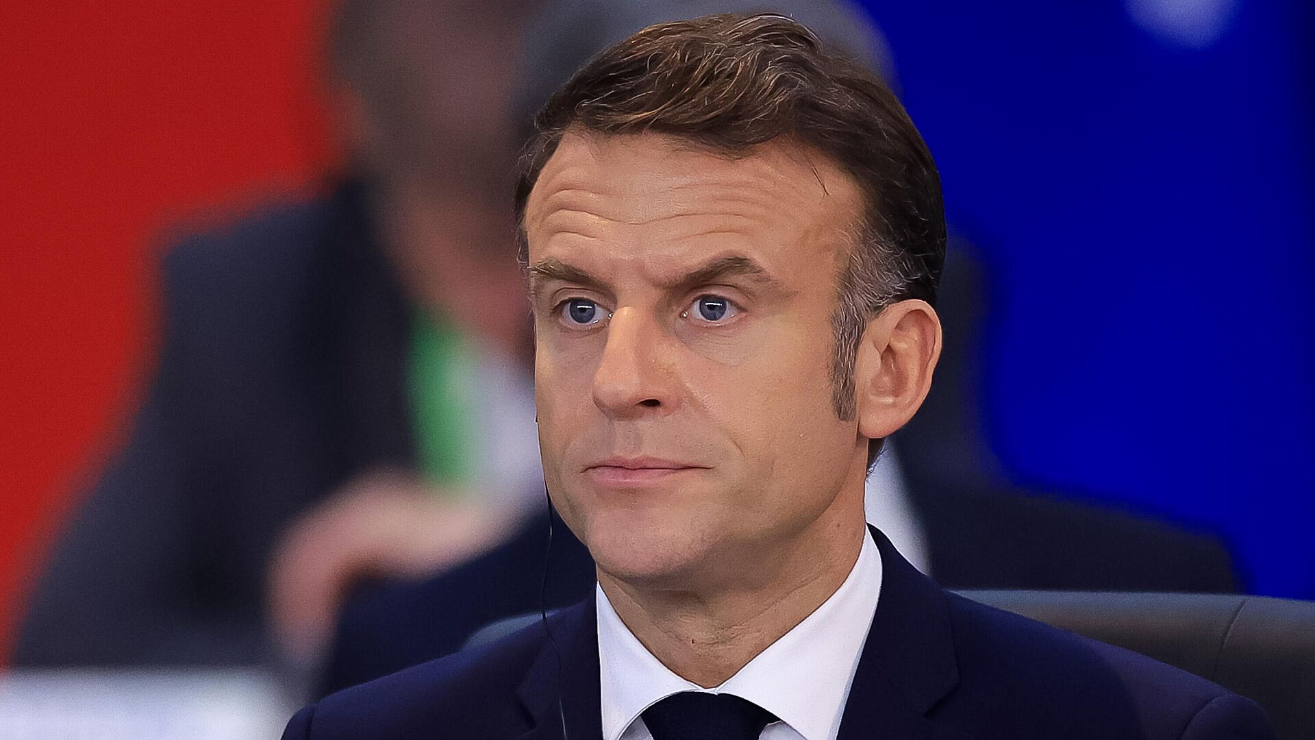 Во Франции заявили, что Макрон готовит госпереворот