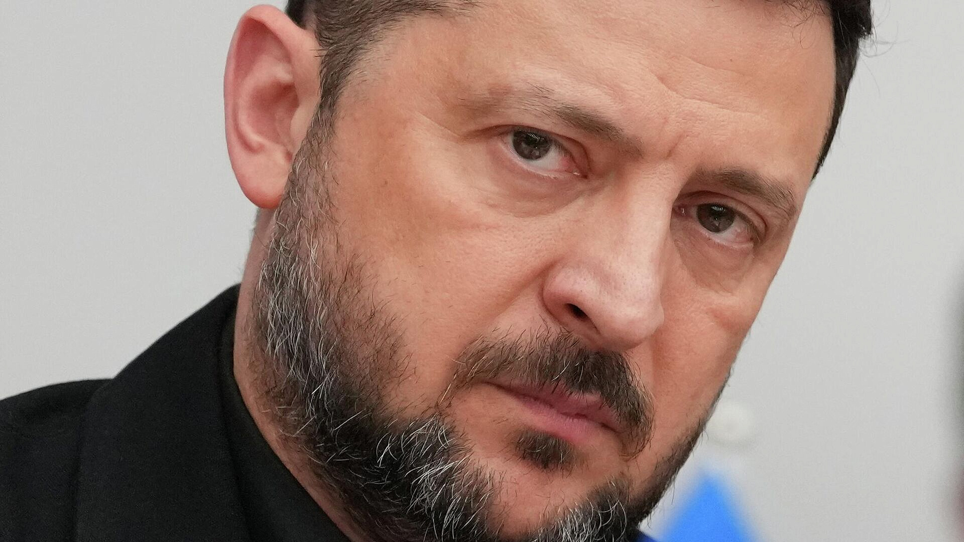 Зеленский выдвинул наглое требование после удара ВС России по Киеву