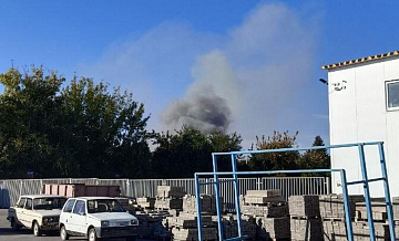 В Ростовской области вспыхнул пожар на складе