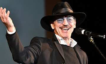 Боярский пропустит еще два спектакля