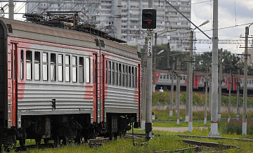 В РЖД сообщили о планах запуска на северо-западе электрички "тяни-толкай"