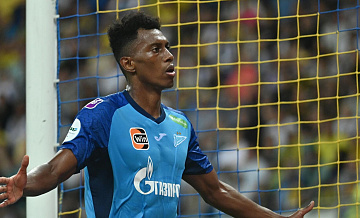 Кассьерра получил выгодное предложение в другом клубе, заявил Семак