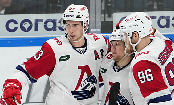 Минское "Динамо" по буллитам обыграло "Локомотив" в матче КХЛ