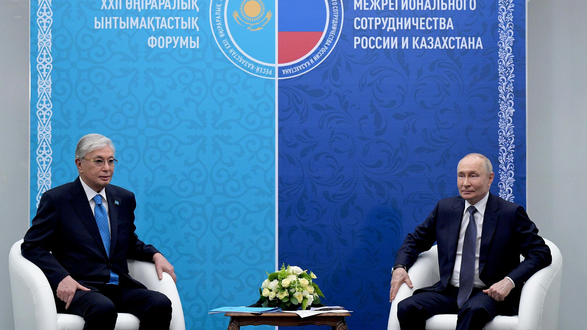 Россия и Казахстан будут поддерживать развитие сотрудничества, заявил Путин