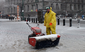 Нью-Йорк на выходных может накрыть снежный шторм