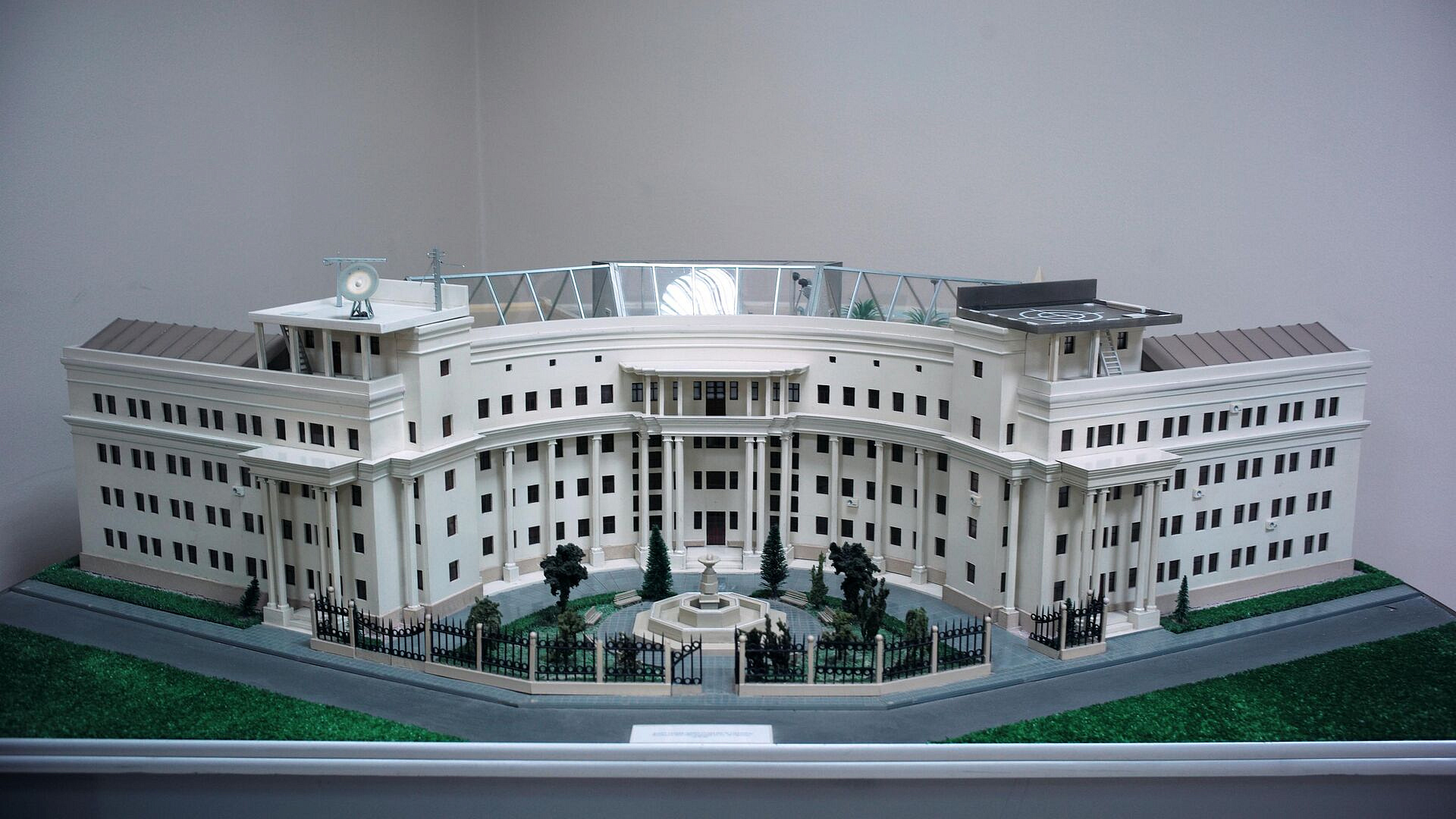 На киностудии Горького устанавливают причины задымления 