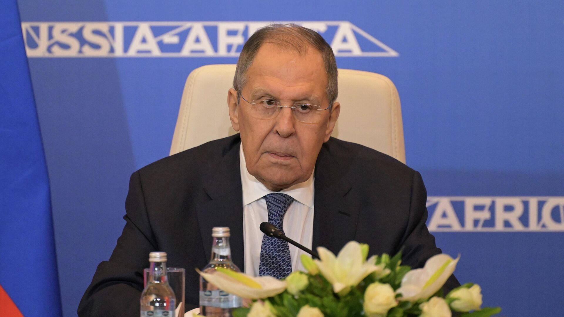 ������ �������� ����� ������, ����������� ������� ������ ������