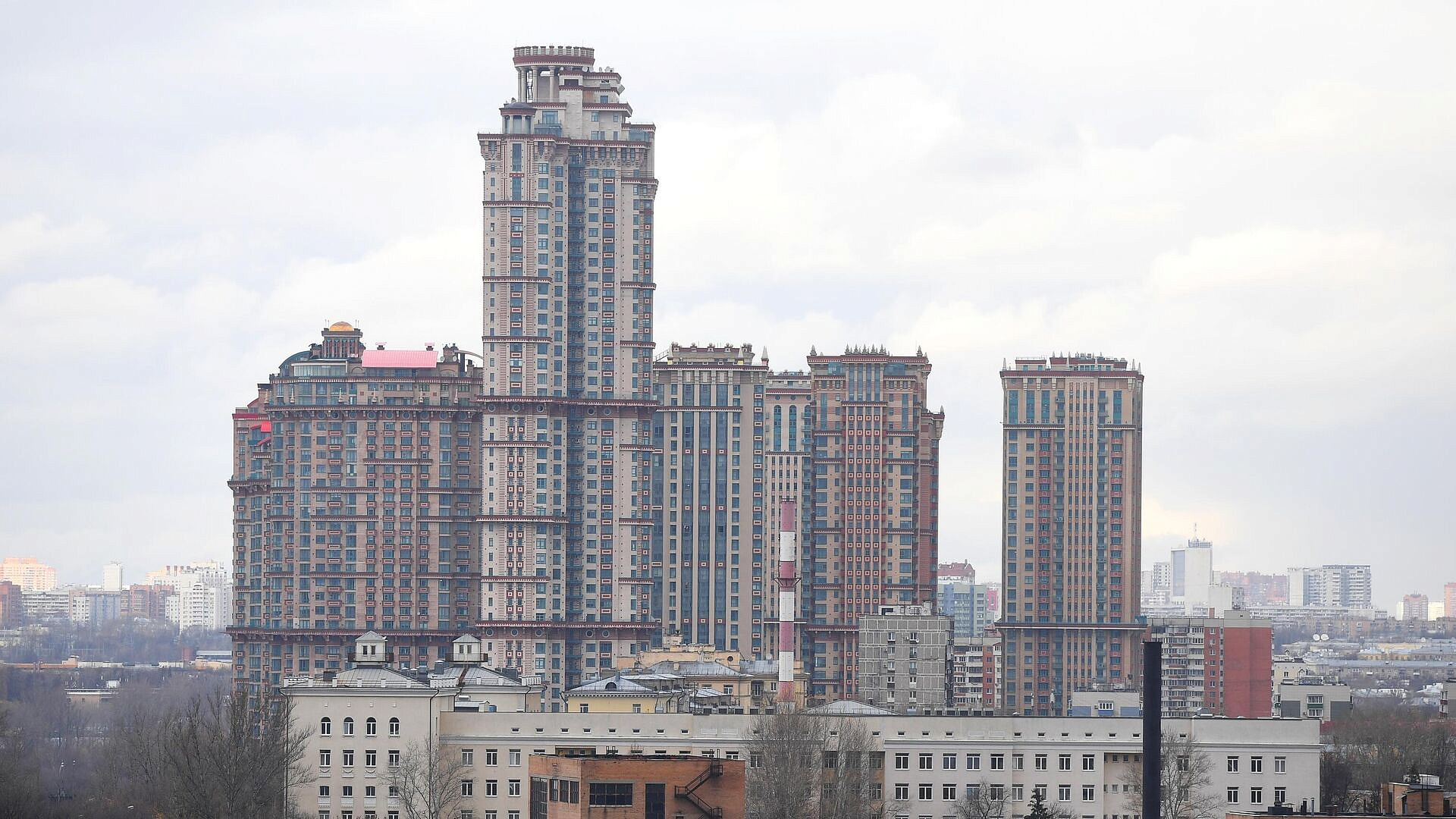 �� ������-������ ������ ��������� �����